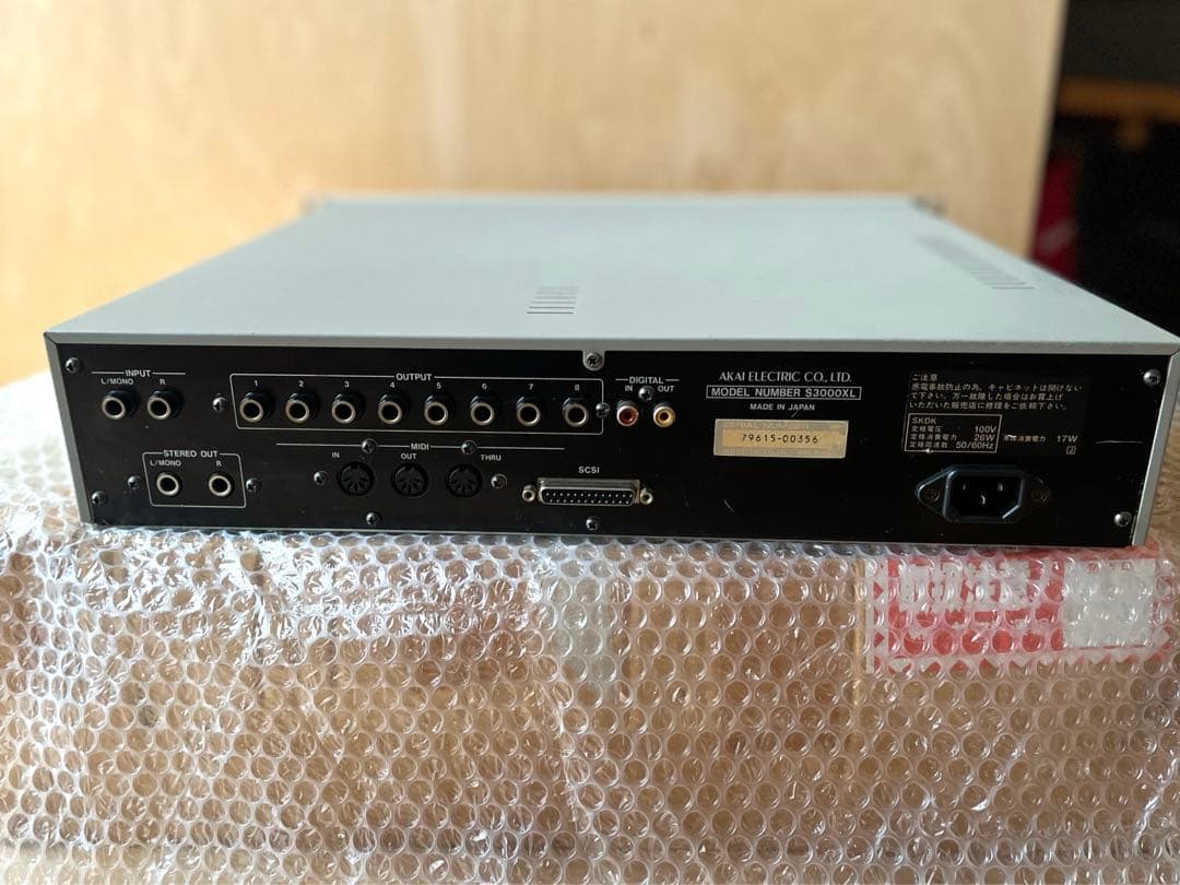AKAI S3000XL サンプラー CD-RW・ZIPドライブ、取説他