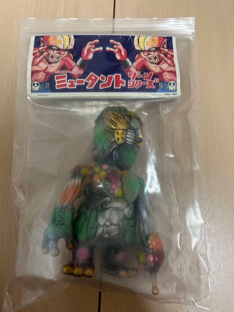 リアルヘッド　ミュータントカオス　白乳系クリア×多彩色Ver