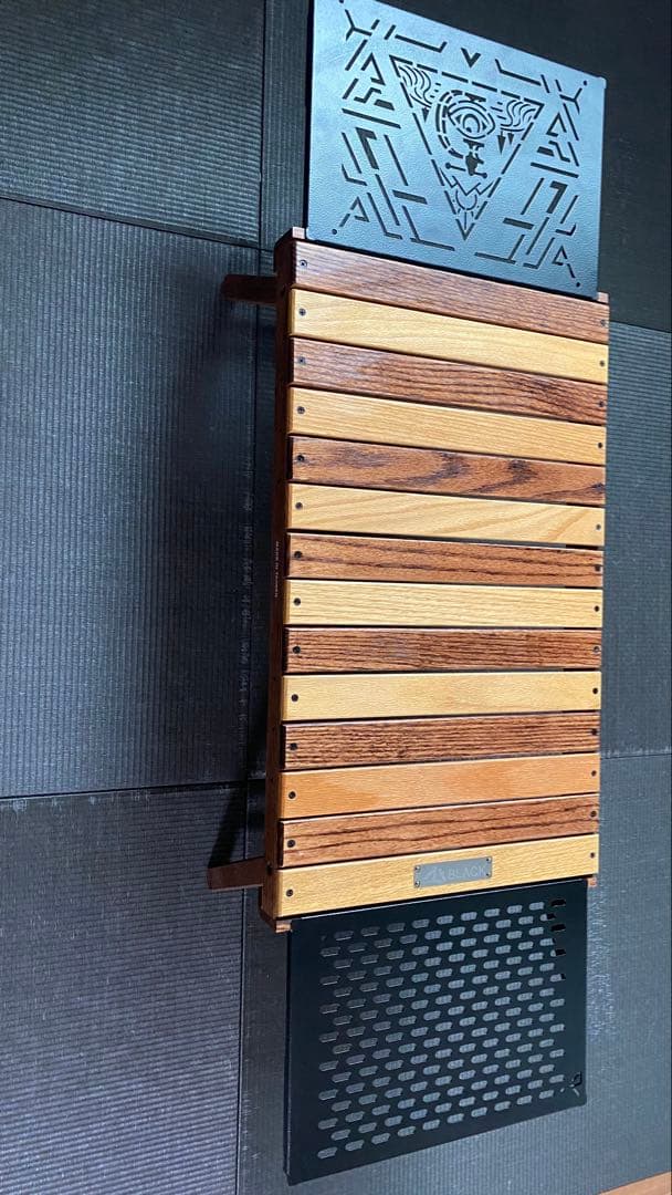 ブラックデザイン ハレテーブル DEVISE WORKSアイアンプレート付き