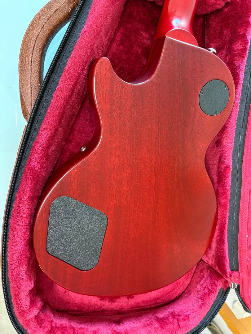 【新品同様】Gibson Les Paul Tribute / 純正ギグバッグ付