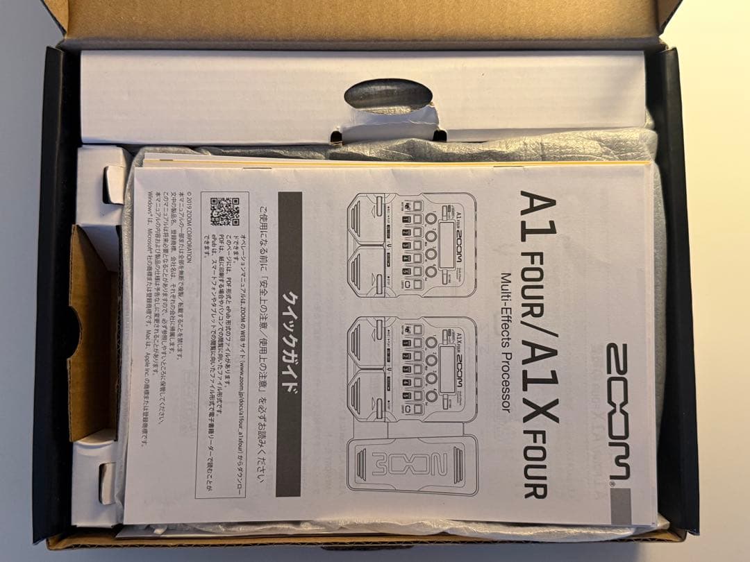 【美品】ZOOM A1X FOUR マルチエフェクター