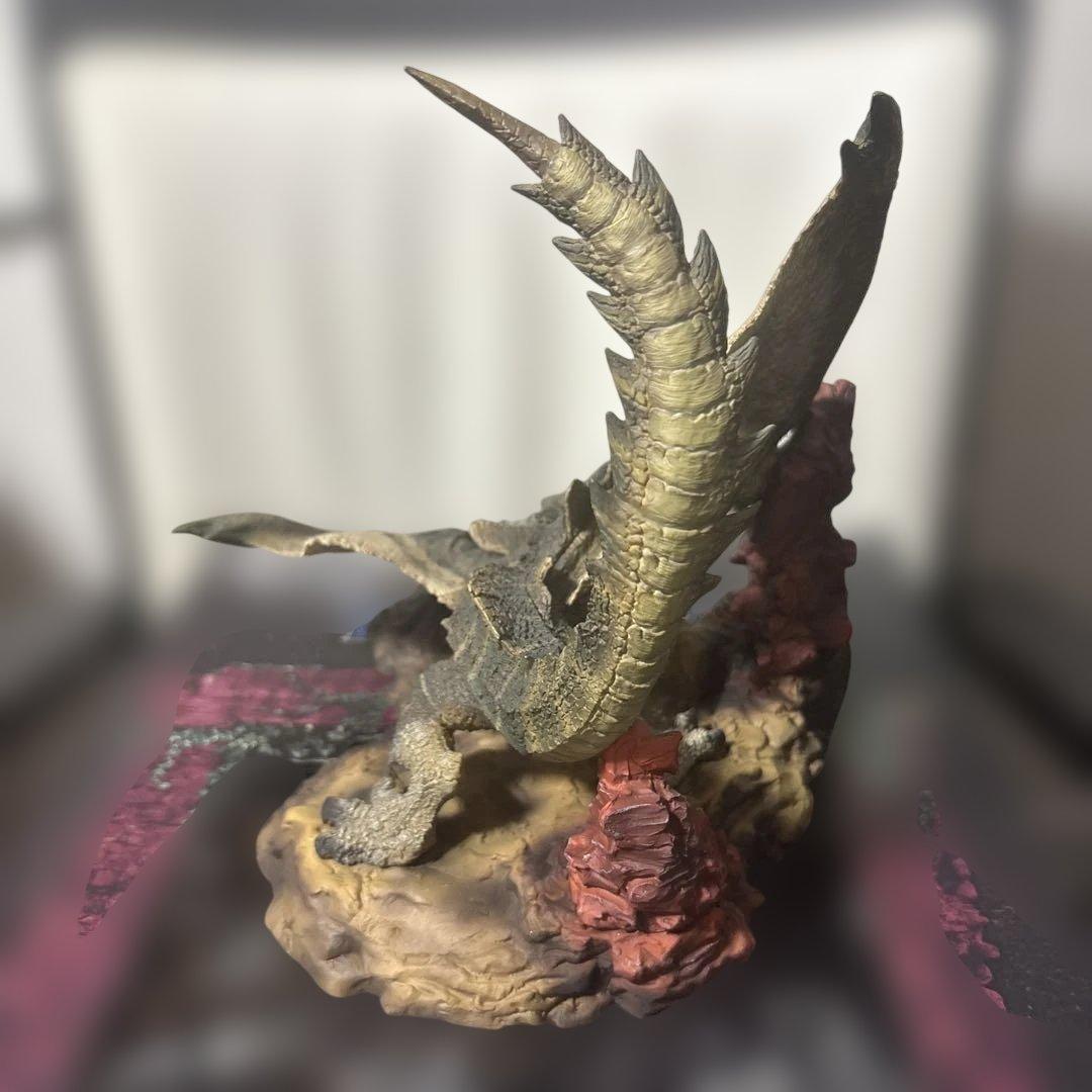 【最終価格】モンスターハンター ティガレックス亜種　クリエイターズモデル
