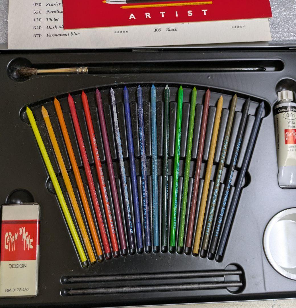 Caran d'Ache Museum 水彩色鉛筆セット 18色