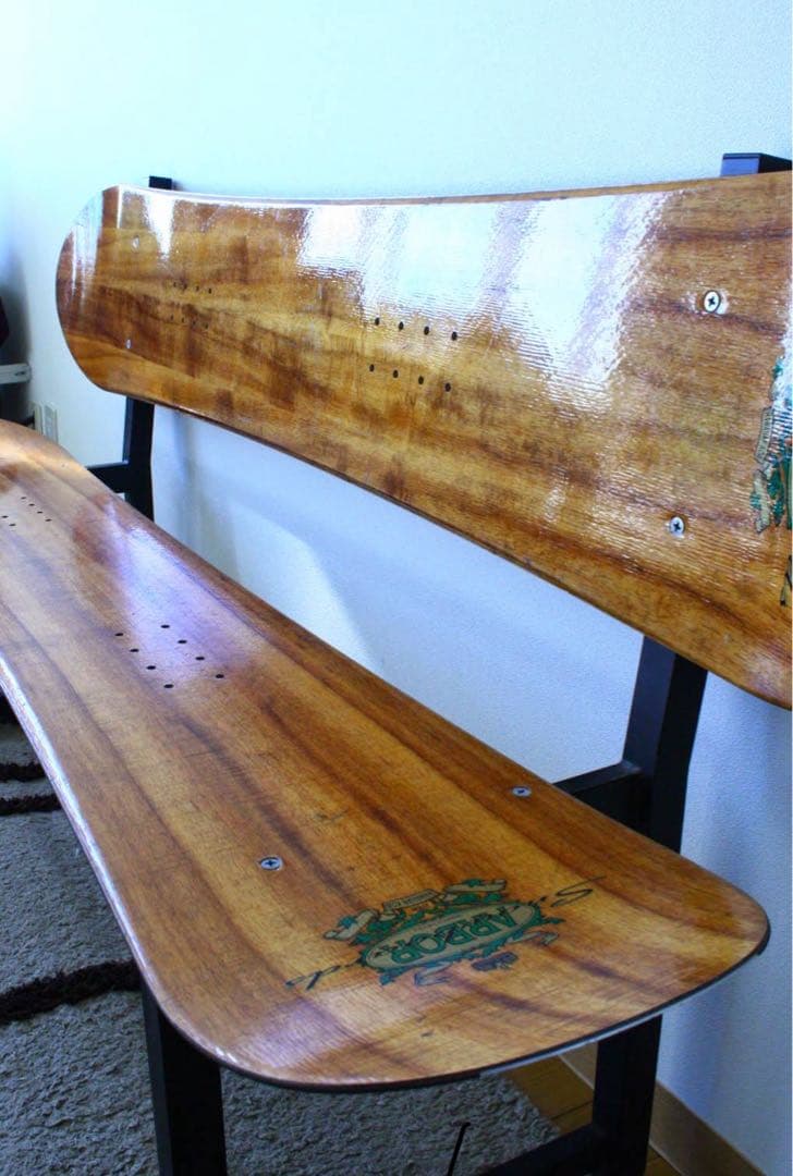 ⭐︎特注非売品☆スノーボードベンチ2人掛け未滑走ボード使用、送料¥12.000込み