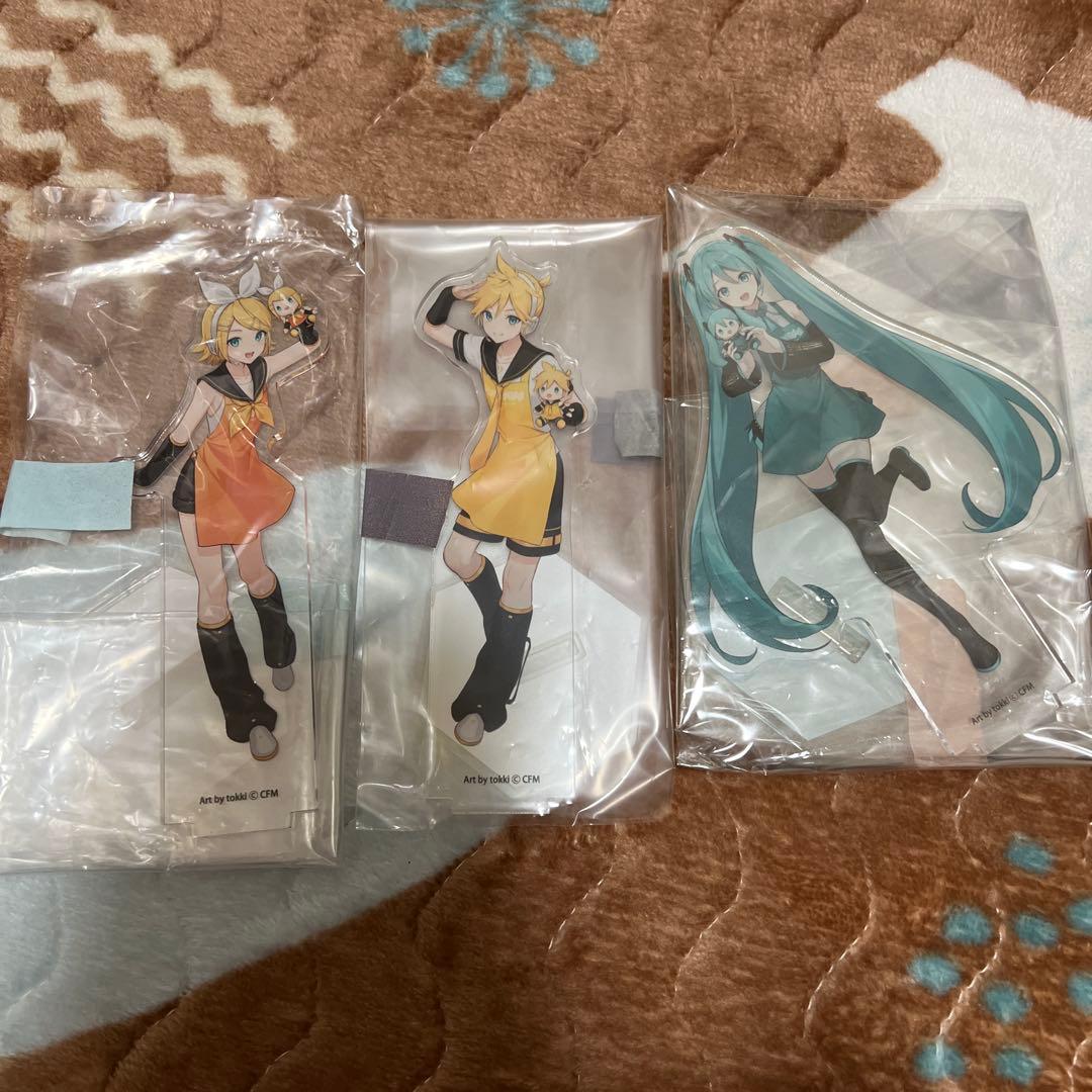 ヴィレッジバンガード 鏡音リン 鏡音レン 初音ミク