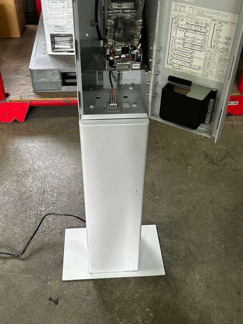 両替機•令和6年新札対応・架台付•送料無料・領収書OK・訳あり販売商品