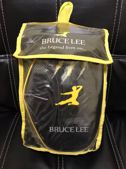 ブルース・リー パンチングミット