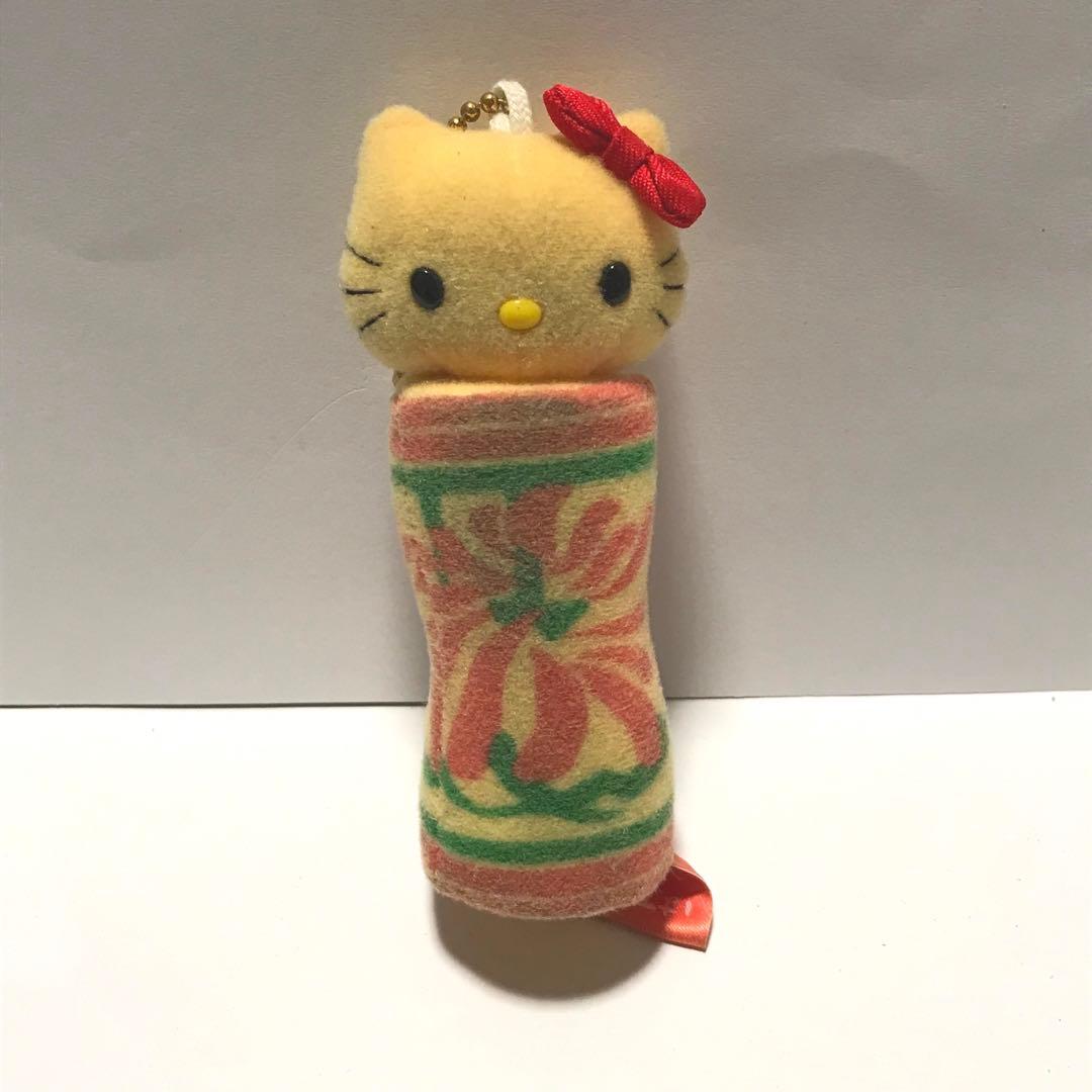 サンリオ　ご当地限定　ハローキティ　こけし　マスコットキーホルダー