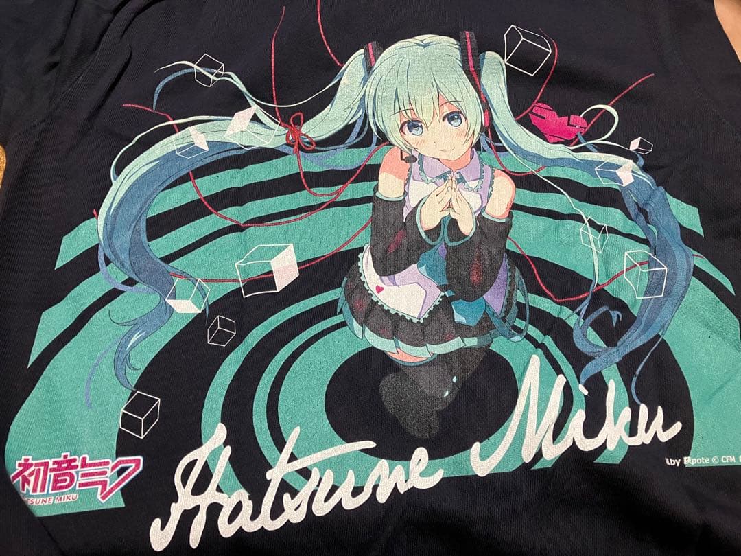 初音ミク パーカー クレジットカード Martercard ポイント交換限定