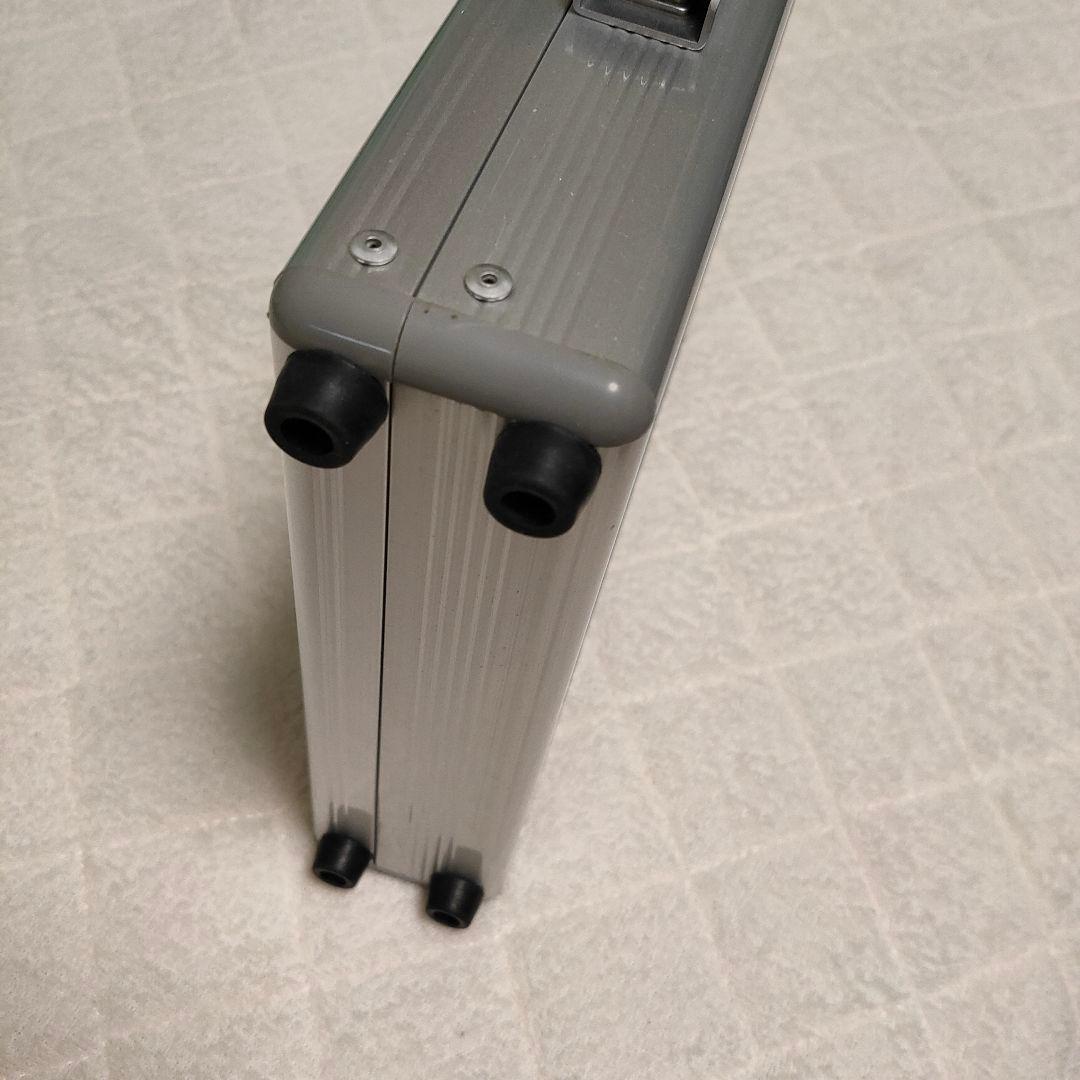 金庫（特殊金庫,サイズ小）銀行の貸金庫の中に入れる金庫