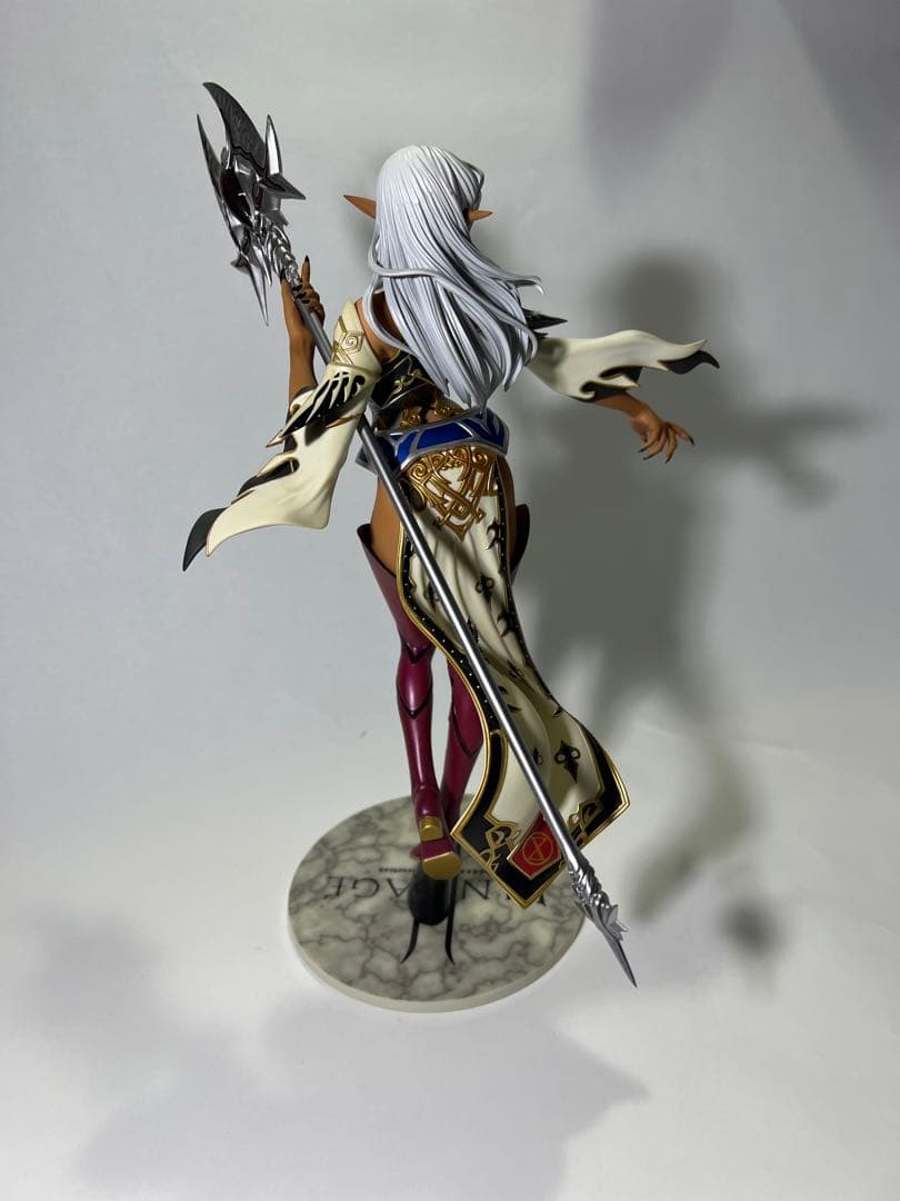 【訳あり】　リネージュⅡ 褐色　ダークエルフ　フィギュア