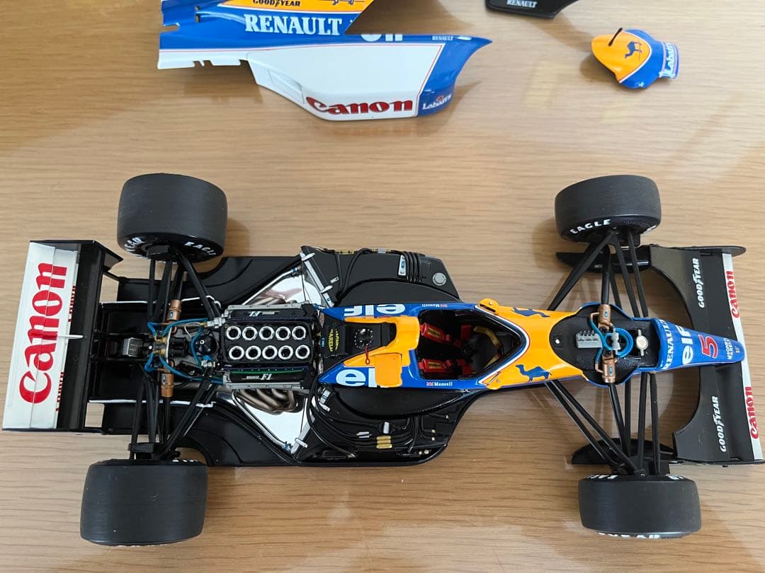 EXOTO 1/18 ウィリアムズ ルノー FW14B #5マンセル