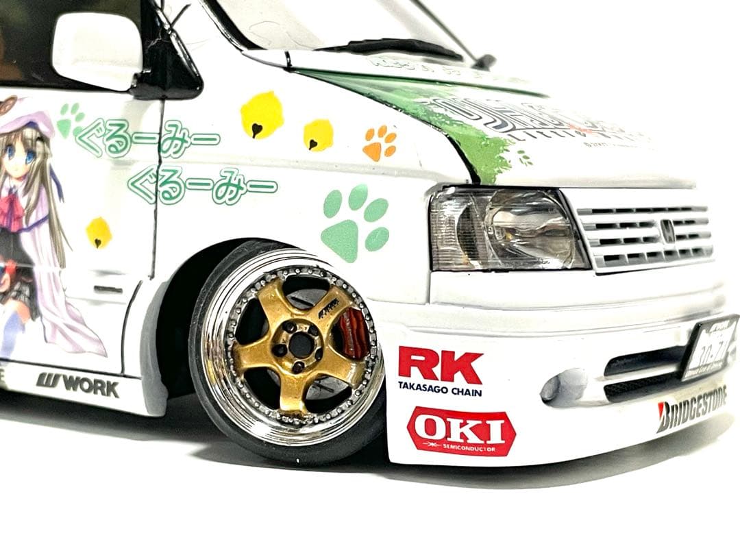 アオシマ1/24●D.A.D/RF3ステップワゴン痛車仕様●完成品