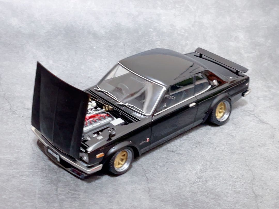 カスタム品　オートアート 1/18 日産 スカイライン GT-R（KPGC10）