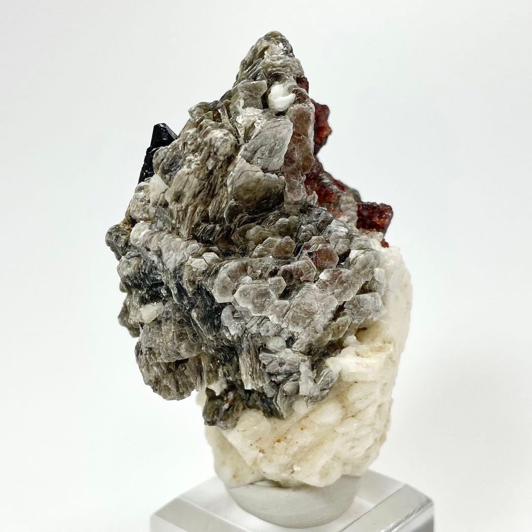 ガーネット　マイカ　アルバイト　ショール　鉱物標本　原石　天然石　ストーン