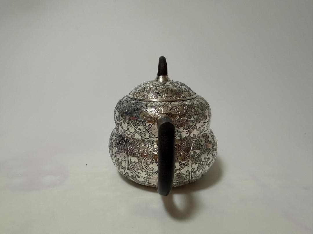 純銀製 藤文様 ひょうたん形 急須 銀瓶 煎茶道具