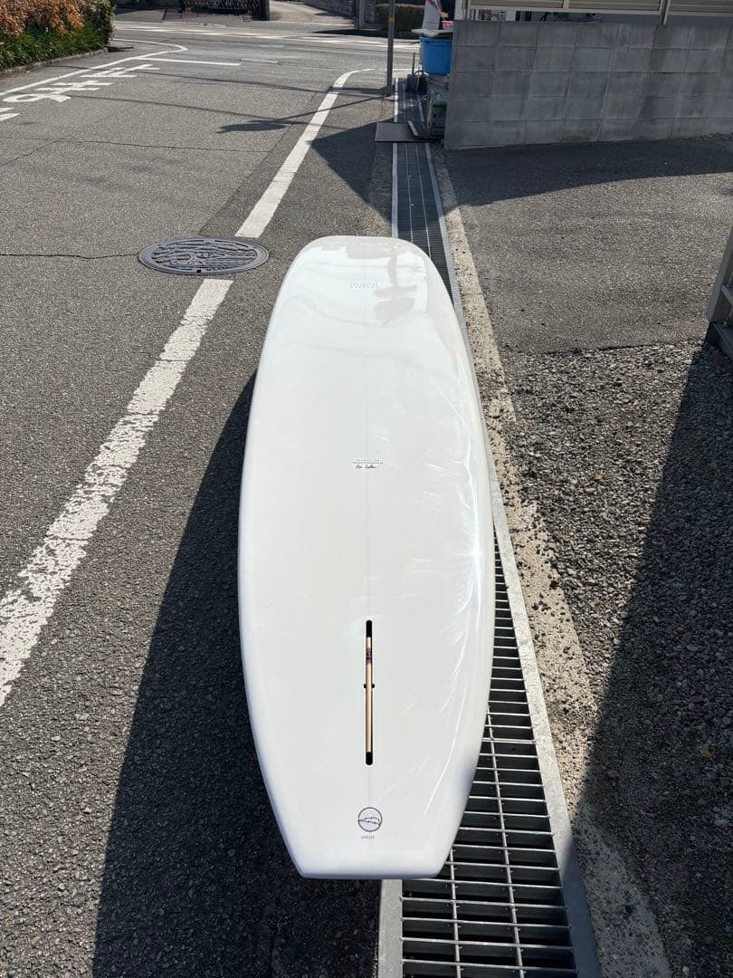 タカ新品未使用　サンダーボルト　WAIKIKI　9.6ｆ