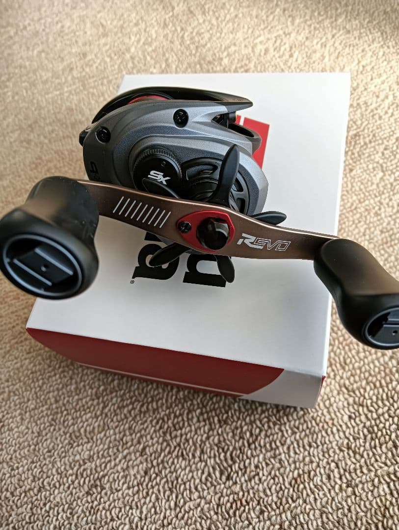 Abu Garcia レボ5 SX ロケット R