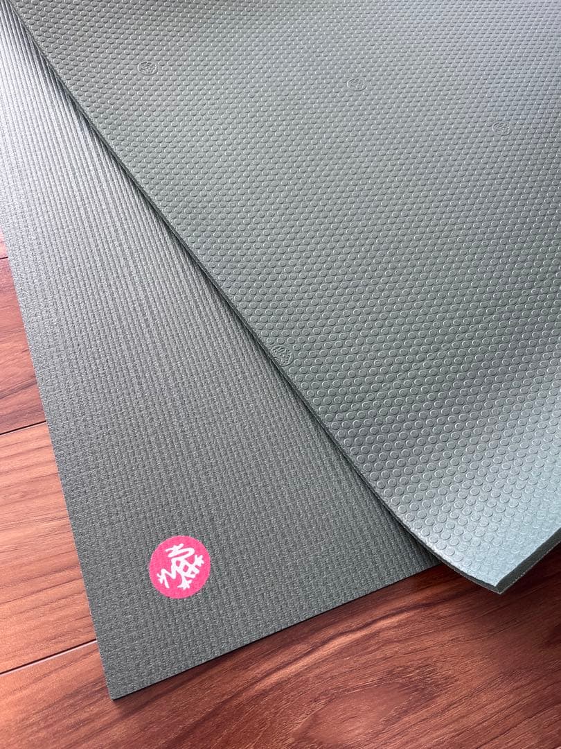 【ほぼ未使用】マンドゥカ(Manduka) ヨガマット 6mm PRO