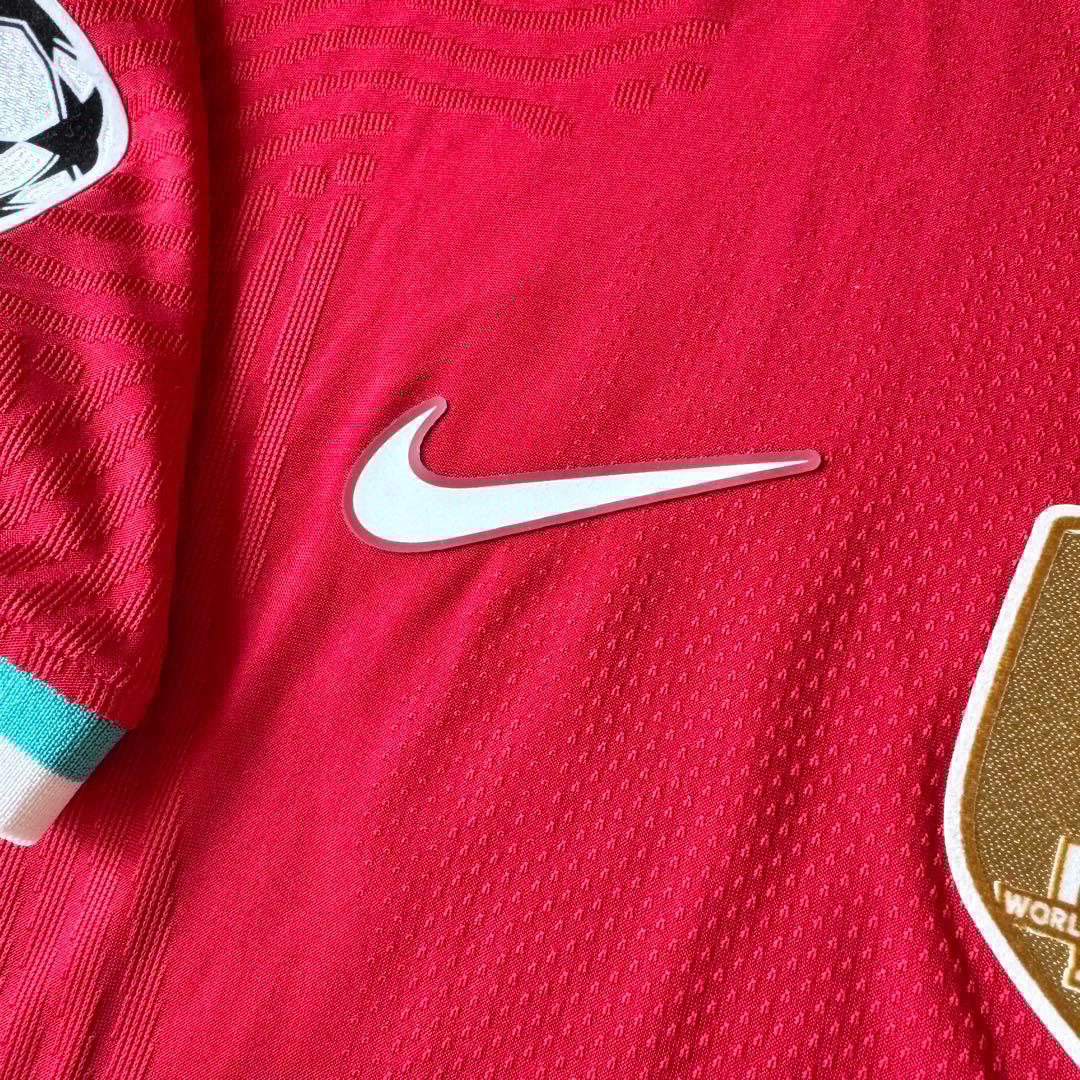 【CLフルパッチ＆選手支給用】南野拓実 ＃１８ リヴァプール ２０／２１（H）