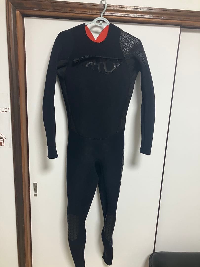 サイバーシールドフルスーツ ブラック　ラブサーフ別注