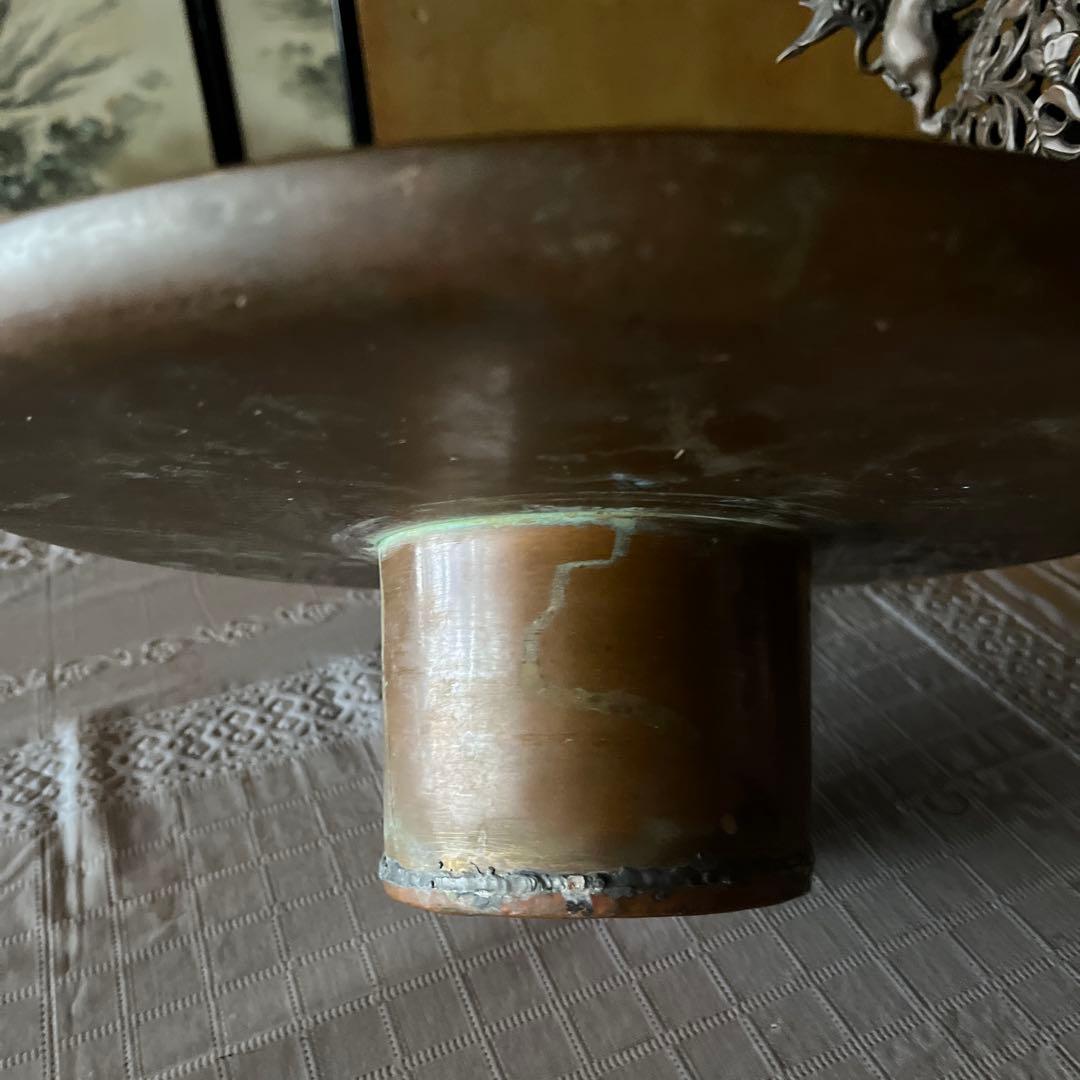 T*s様 ゲキレア透かし彫り　薄端　金属製　三つ足　華道具