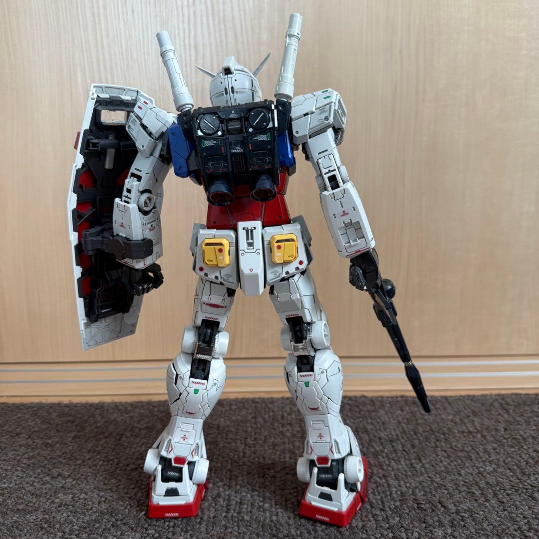 PG UNLEASHED RX-78-2 ガンダム 1/60 完成品