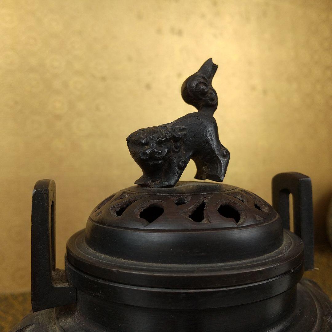 銅製獅子三足香炉