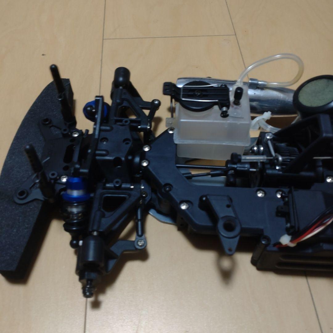 京商　fw05s エンジン　ボディ付キット中古品