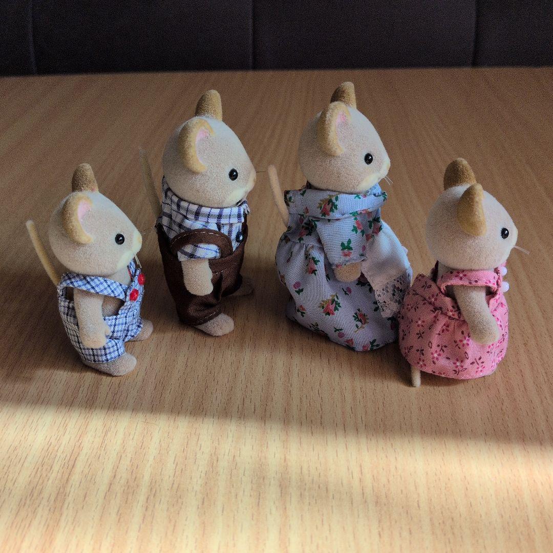 シルバニア　海外　どんぐりネズミ　ファミリー　お人形