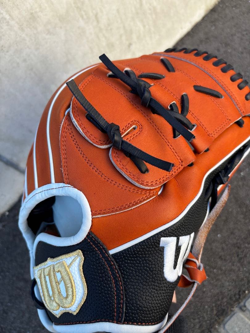 ドジャース　大谷　翔平　投手用NEWモデル 硬式　右投げ用希少グラブ期間限定価格