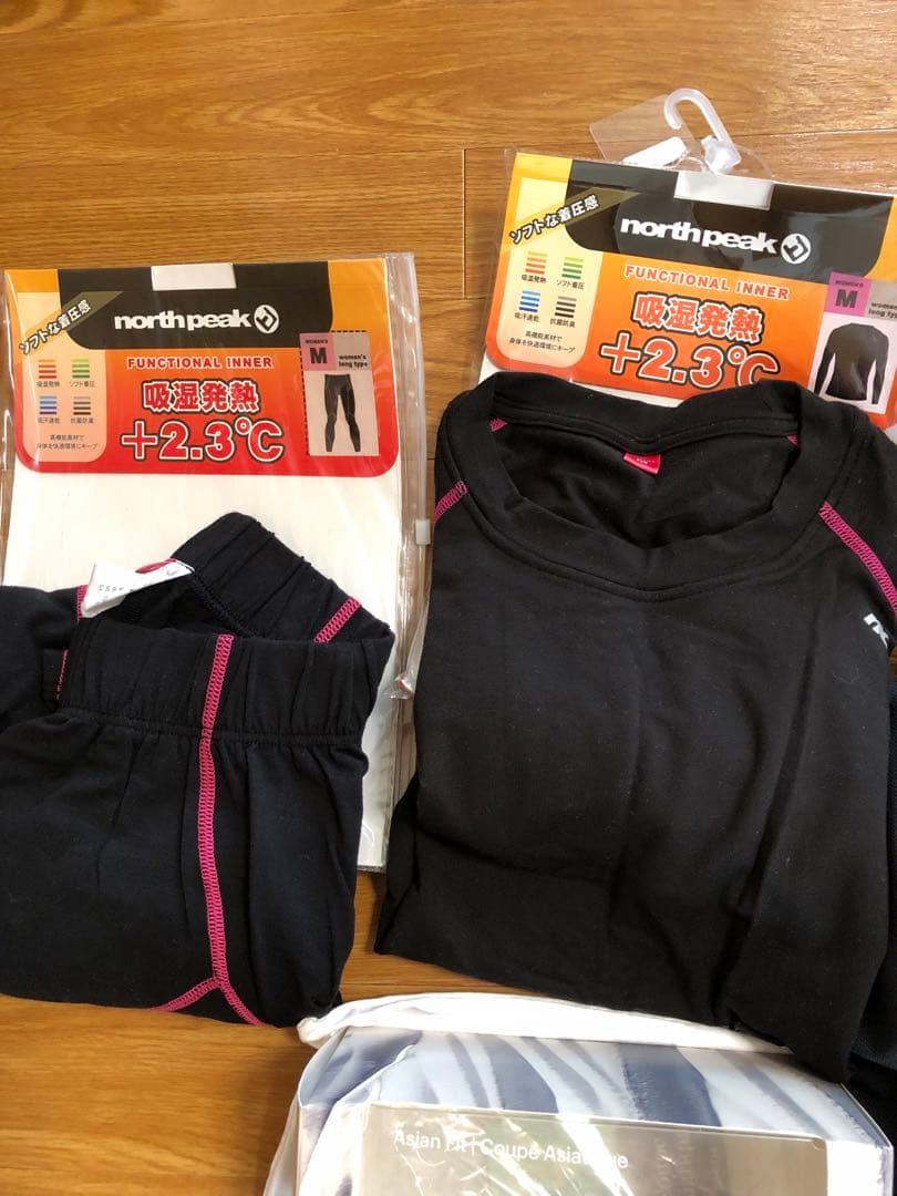 ROXY スノーボードウェアセット　smithゴーグル　インナーグローブ他