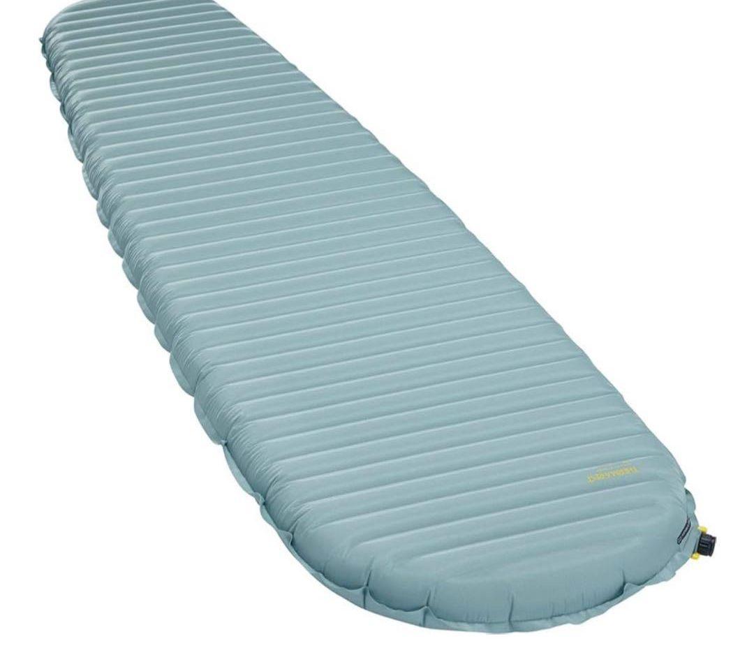 THERMAREST ネオエアー ザーモ スリーピングマット　R値:7.3