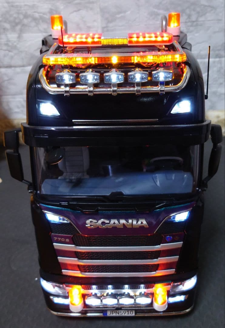 レ*ン様 TAMIYA SCANIA ラジコントラック 1/14