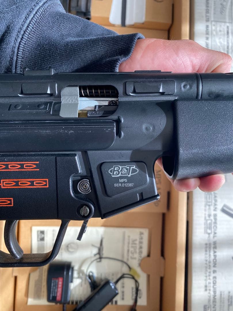 東京マルイ オートマチック 電動エアーガン MP5-J おまけ色々