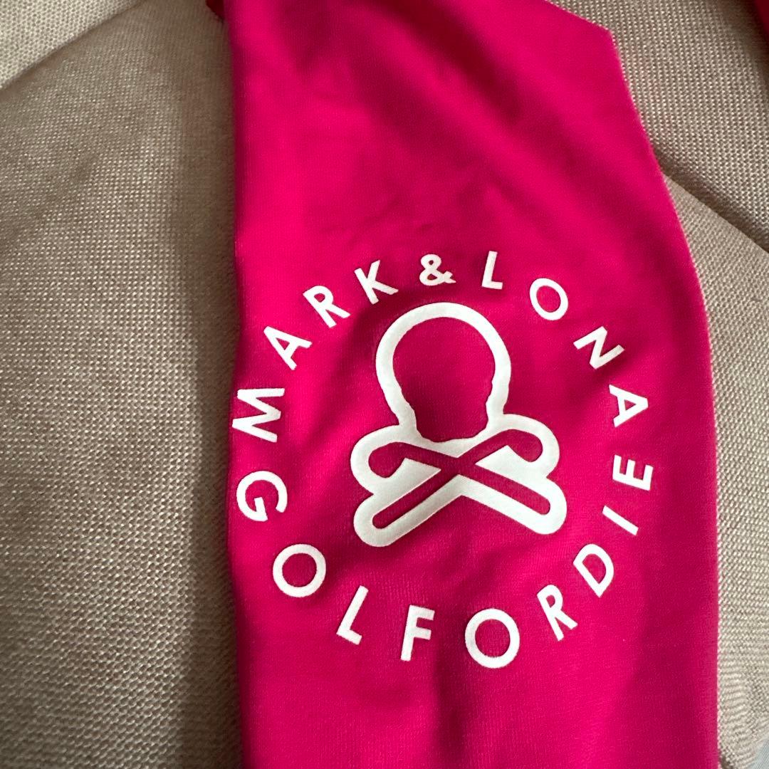 MARK & LONA ピンク 長袖 ハイネック ゴルフウェア