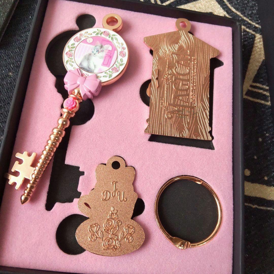 日本未発売 ハリーポッター アンブリッジ マジカルキーコレクション