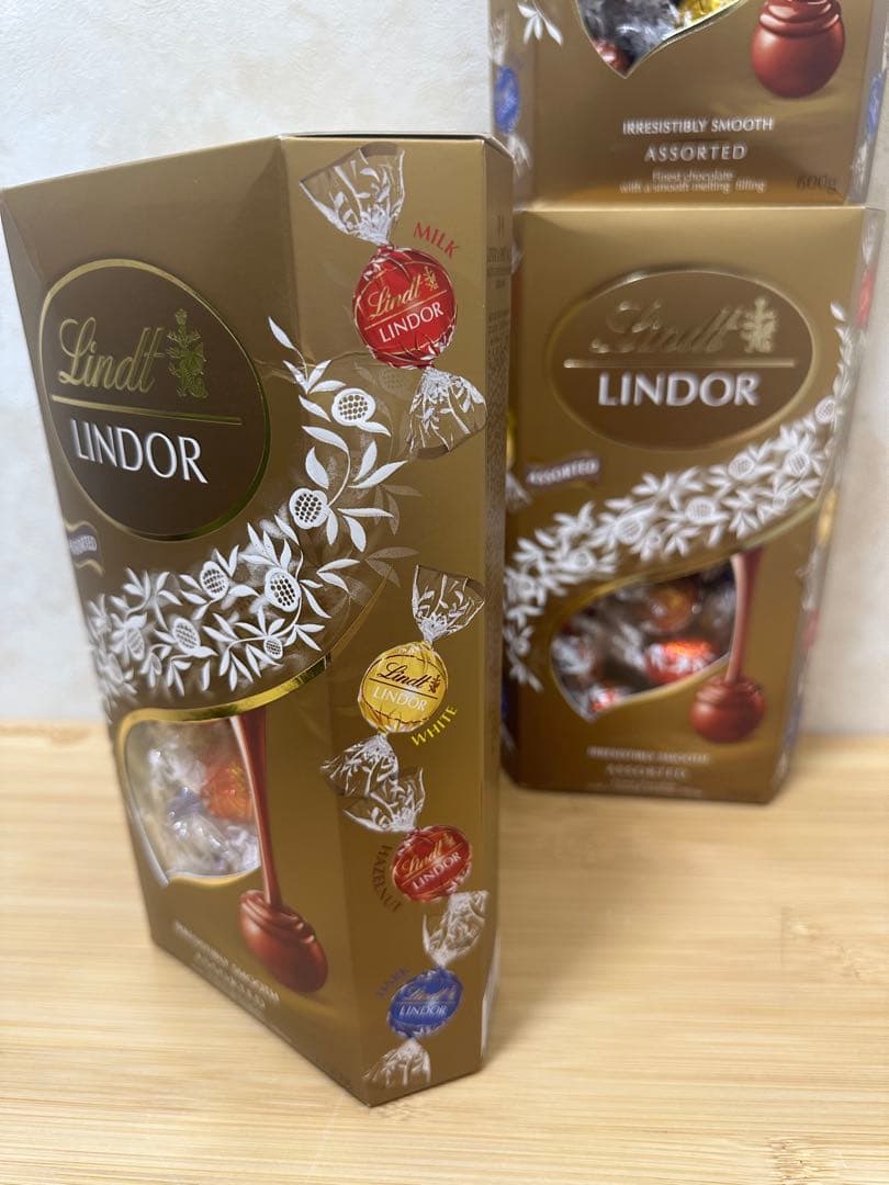 リンツ リンドール アソート チョコレート 4個