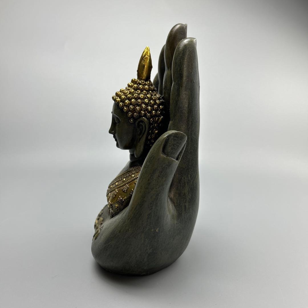 掌仏像の置物　タイ