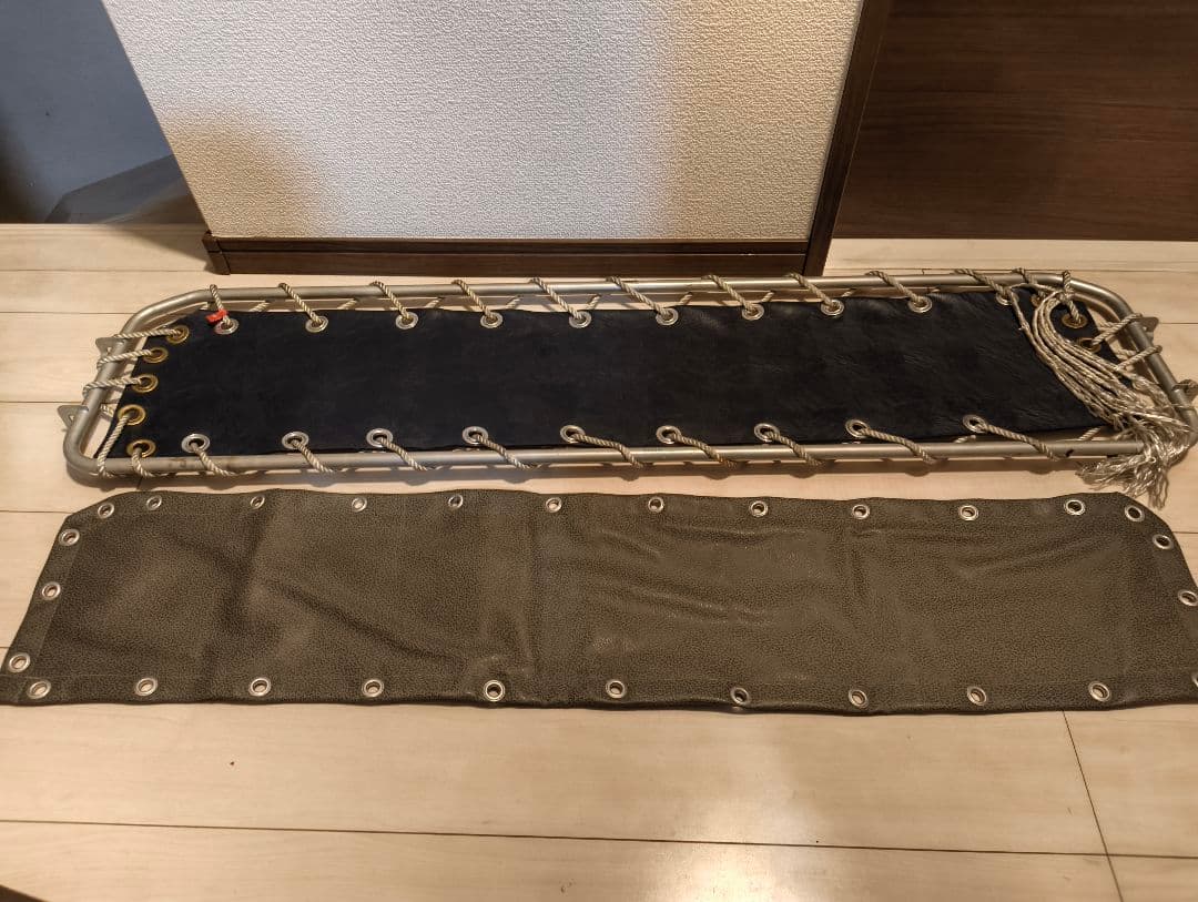 pk10日産パオのトノカバー