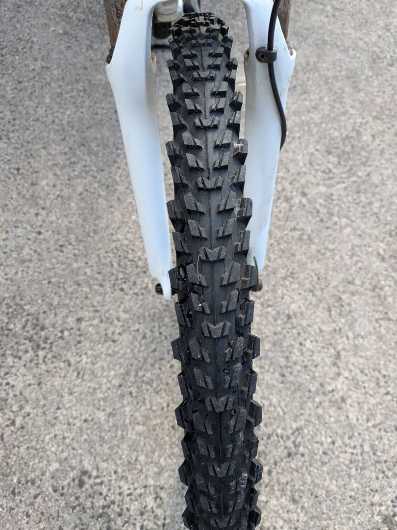 Bianchi Kuma ホワイト 26インチ MTB