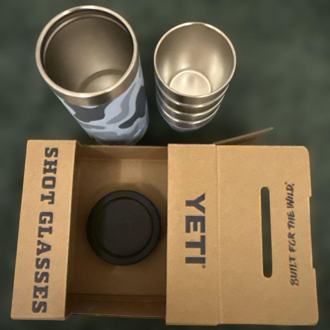 YETI ショットグラス 4個セット 迷彩 CAMO & ゴールド ステンレス