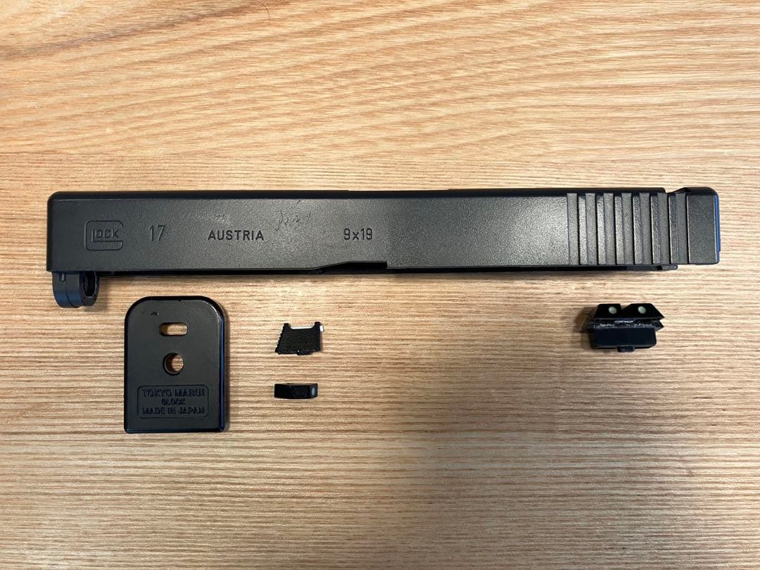 東京マルイ　ガスガン　グロック17外装カスタム　カイデックスホルスター　セット