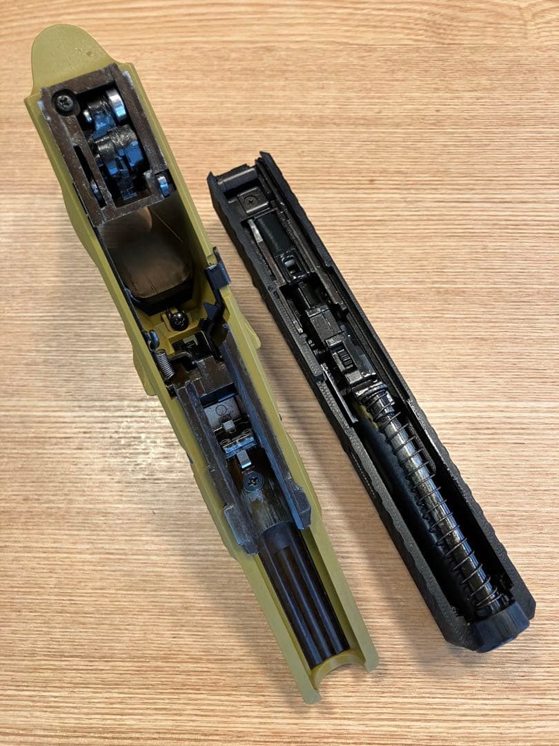 東京マルイ　ガスガン　グロック17外装カスタム　カイデックスホルスター　セット