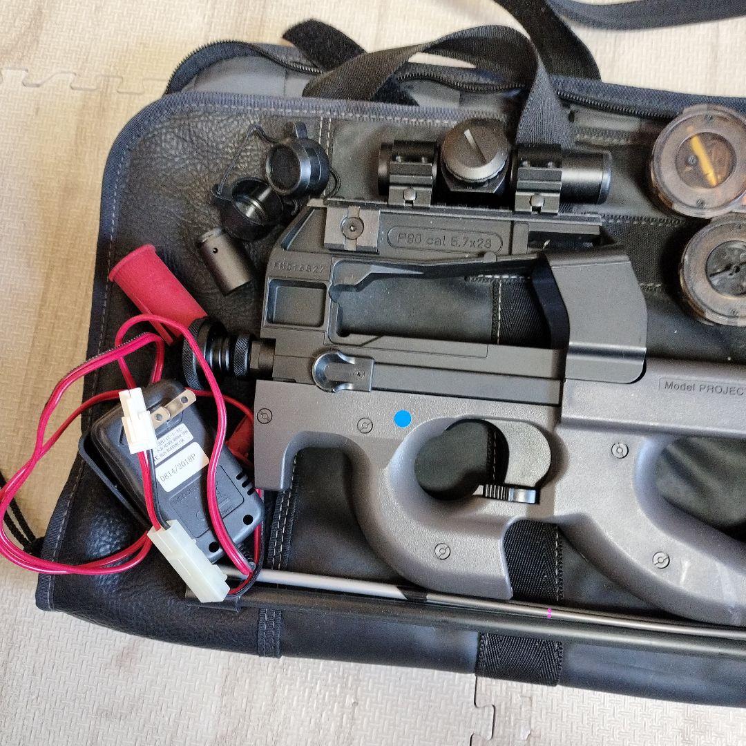 【東京マルイ】 P-90 TR エアガン ブラック サイレンサー