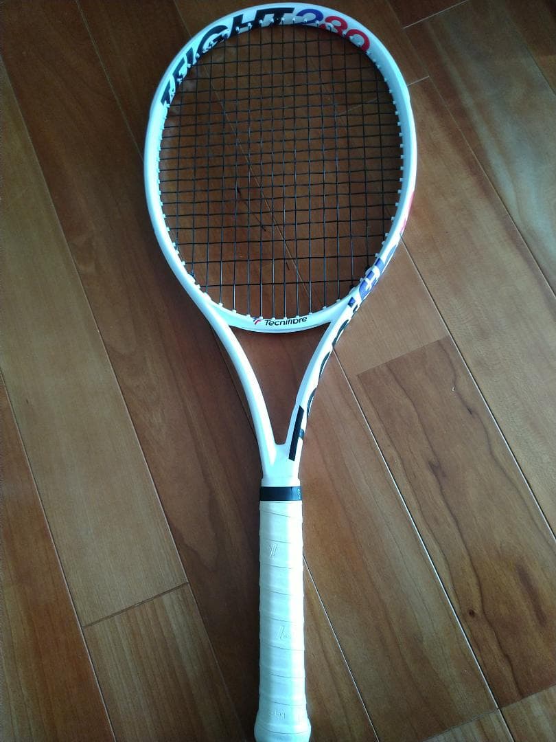 T-FIGHT 280 テニスラケット ホワイト