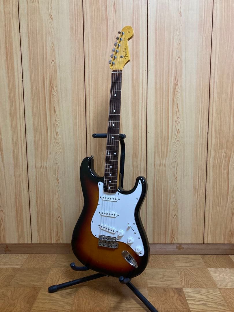 ギター Fender Japan Stratocaster ST62 ST62-TX