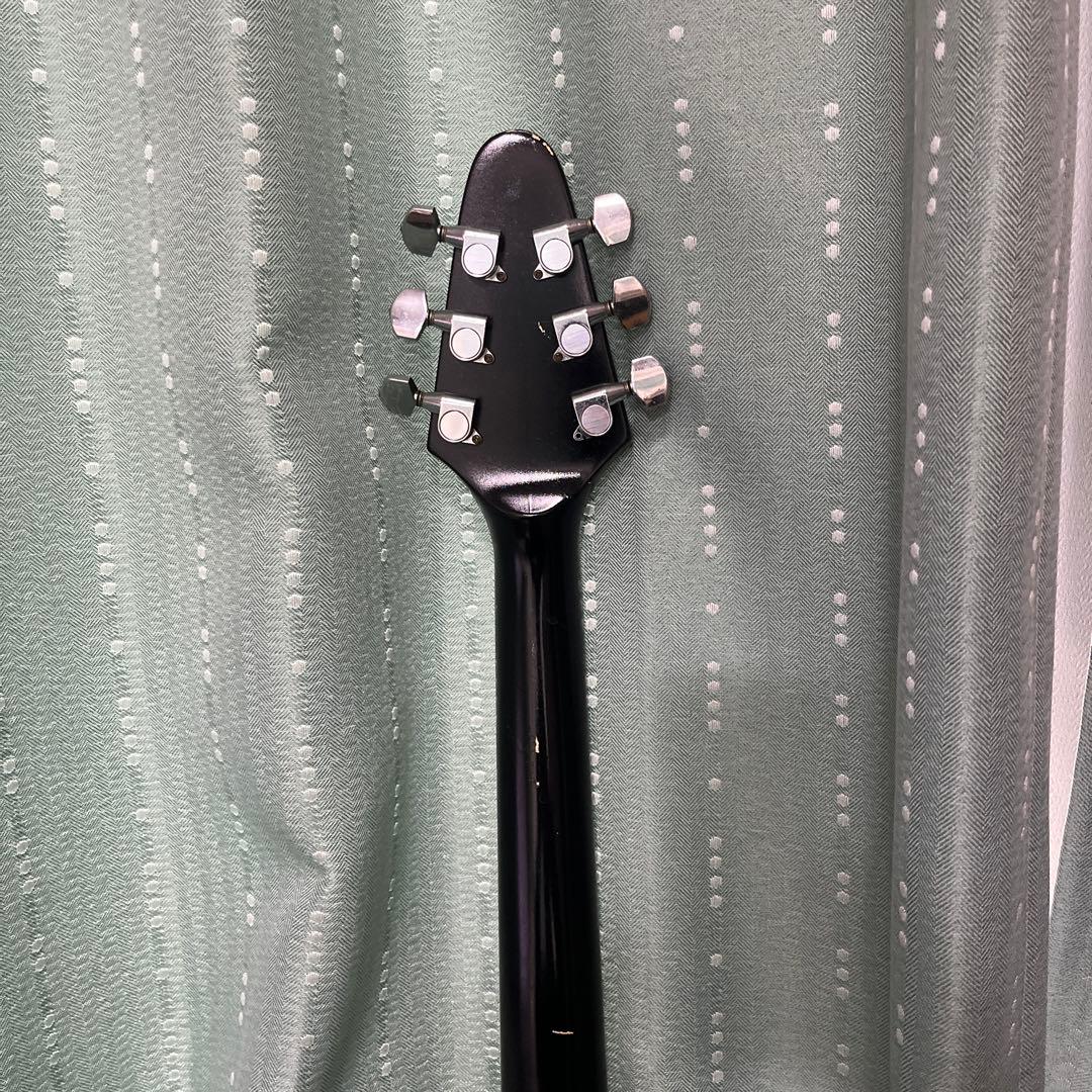 エレキギター フロイドローズ搭載