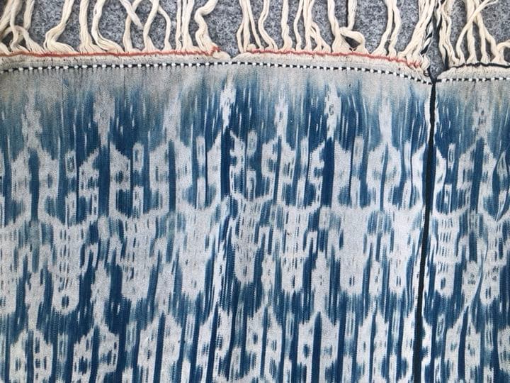 インドネシア スンバ島絣織伝統衣装イカット値下げです