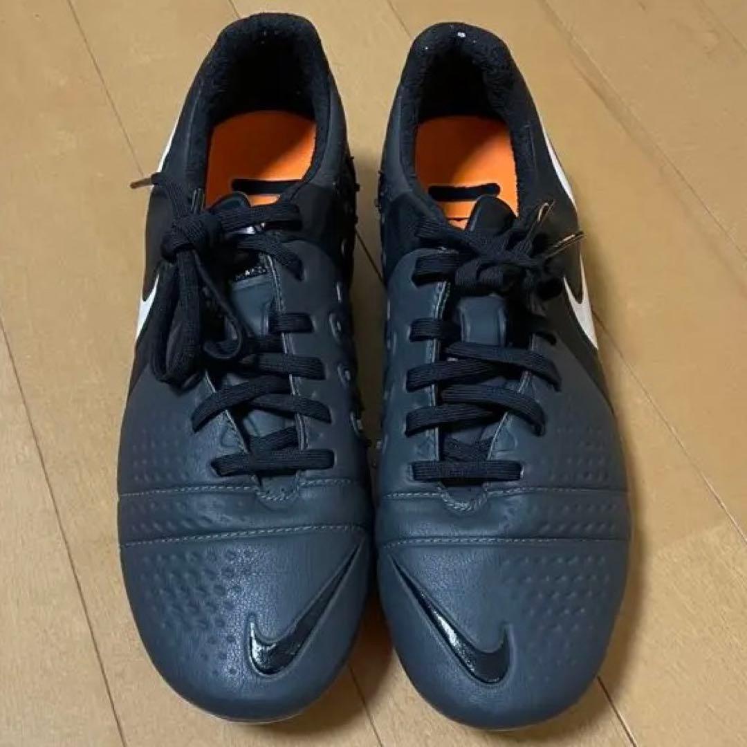 NIKE CTR360 マエストリFG 25cm